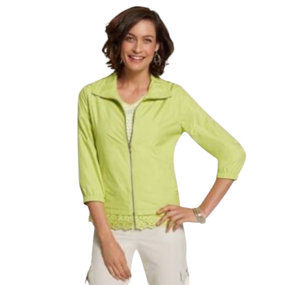 NWT Chico’s Zenergy “Brooke” Laser Cut Jacket in Soft Lime